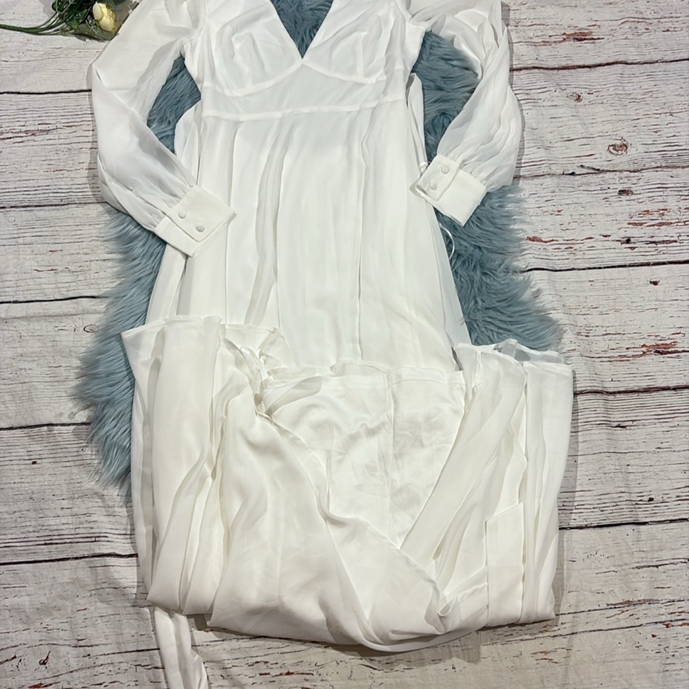 NWT Lulus Talk About Divine White Long Sleeve Backless Maxi Dress - Picture 10 of 11